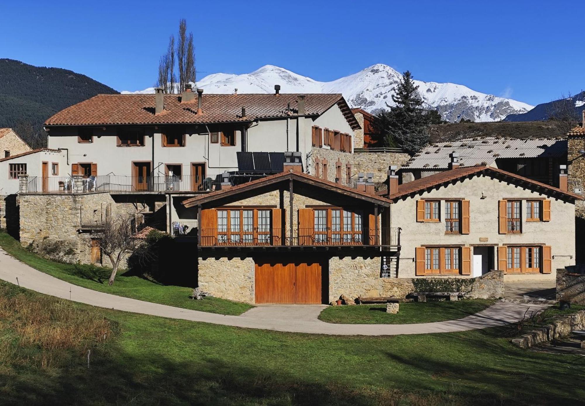 Tubau - - Casa rural *